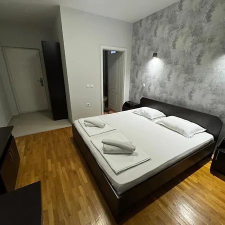 Philip Ii Apartment